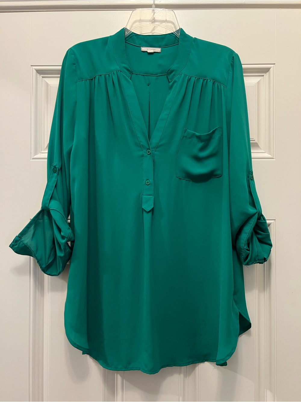 Pleione Emerald Green V-Neck Roll-Tab Sleeve Tunic